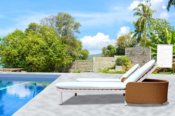 Outdoor Wicker Lounge with Sunbrella Cushion