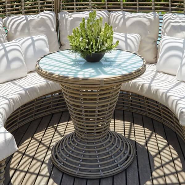 Patio Daybed With Round Rattan